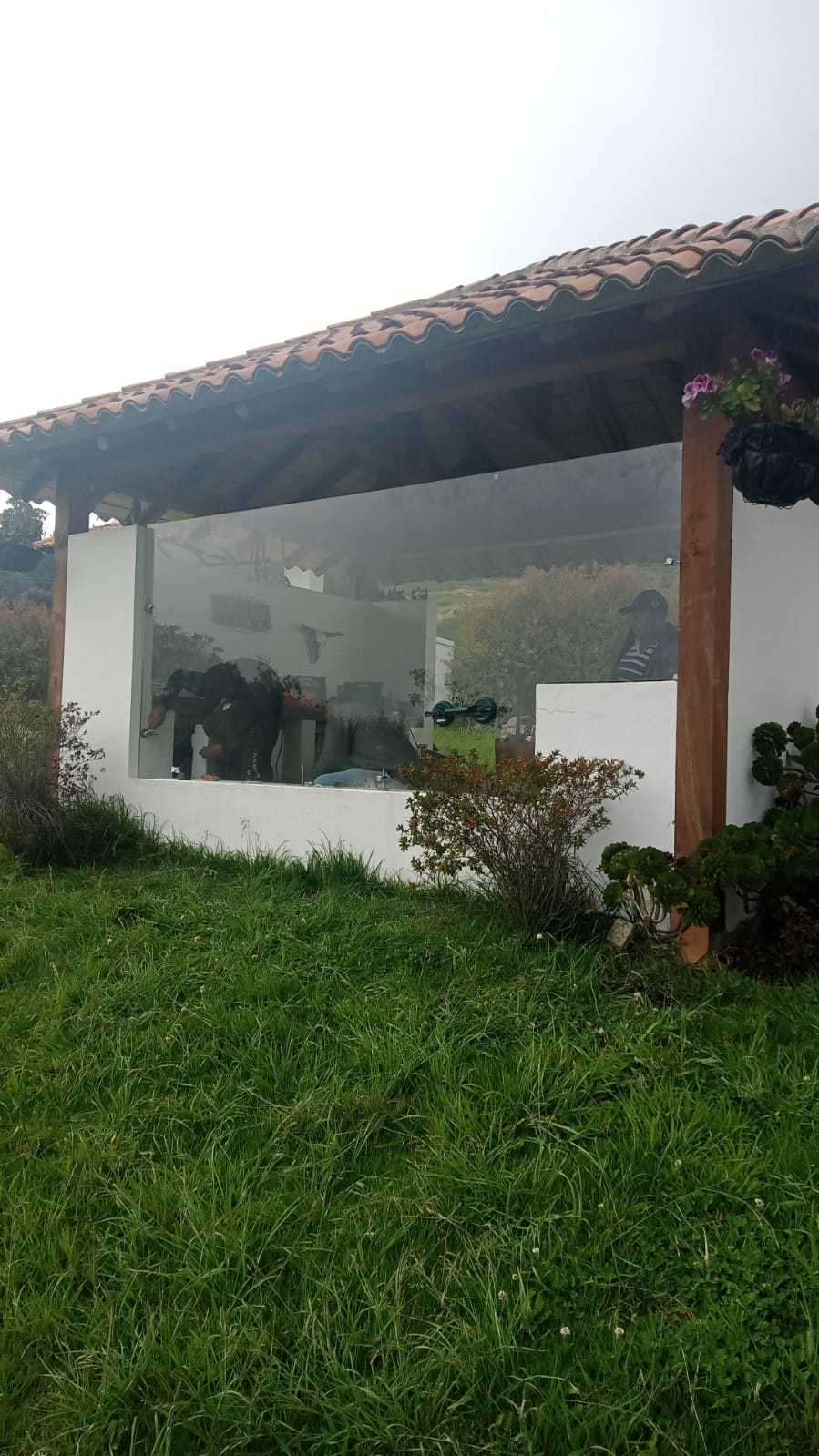 Vidrios-y-aluminios-NCG-12